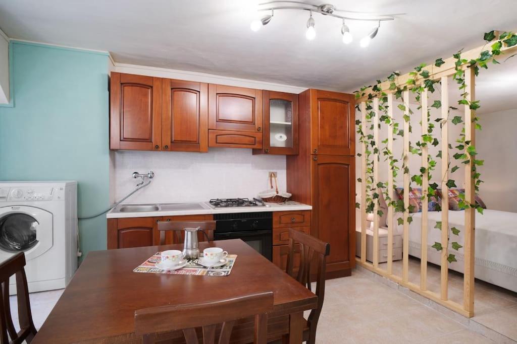 Апартаменты Casa Della Nonna Teresa Бордигера Экстерьер фото